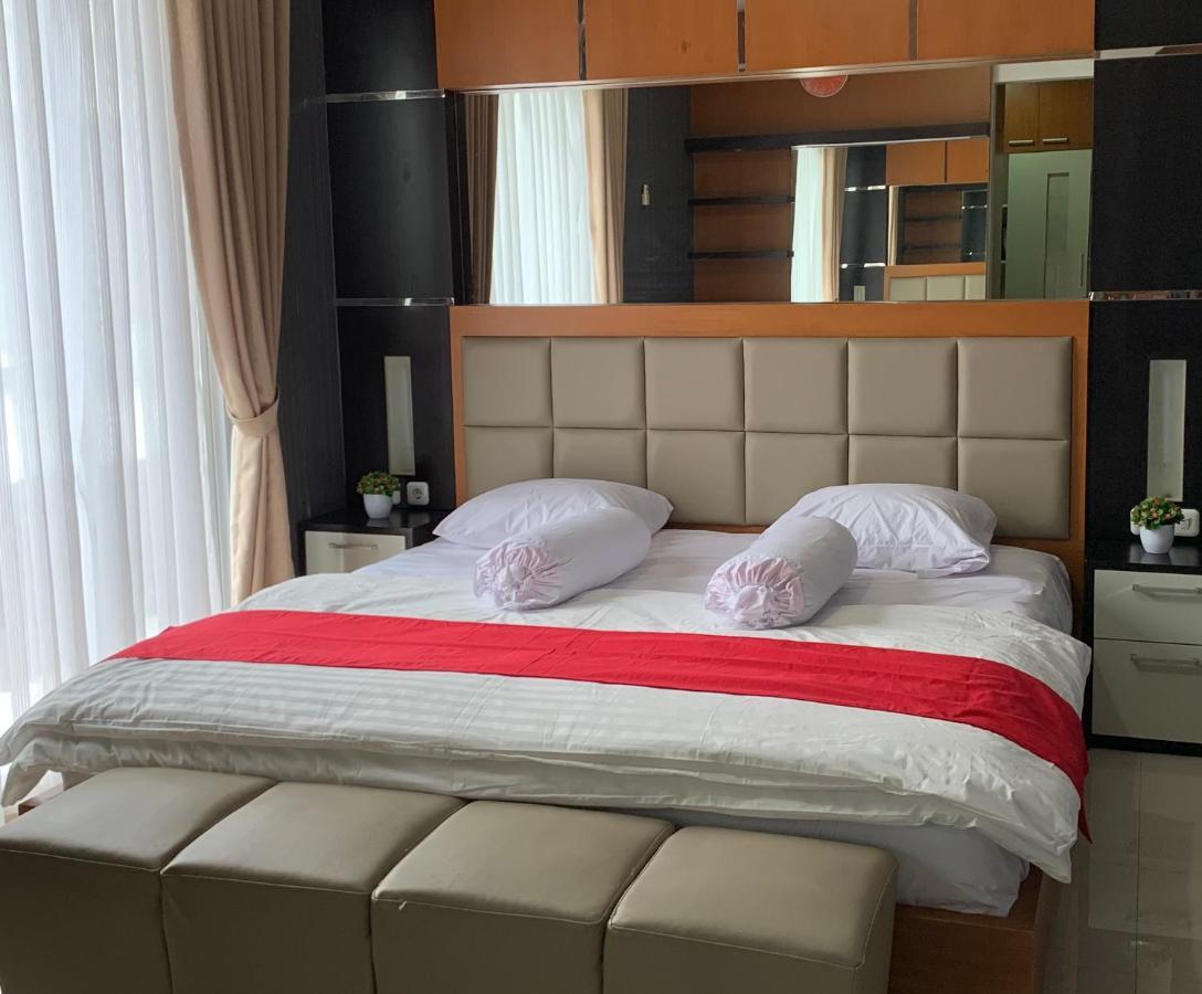 Platinum Setramurni Guest House Bandung 3Br Eksteriør billede
